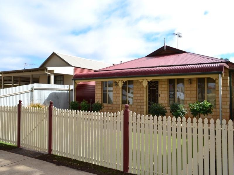 136 Macdonald Street, KALGOORLIE WA 6430
