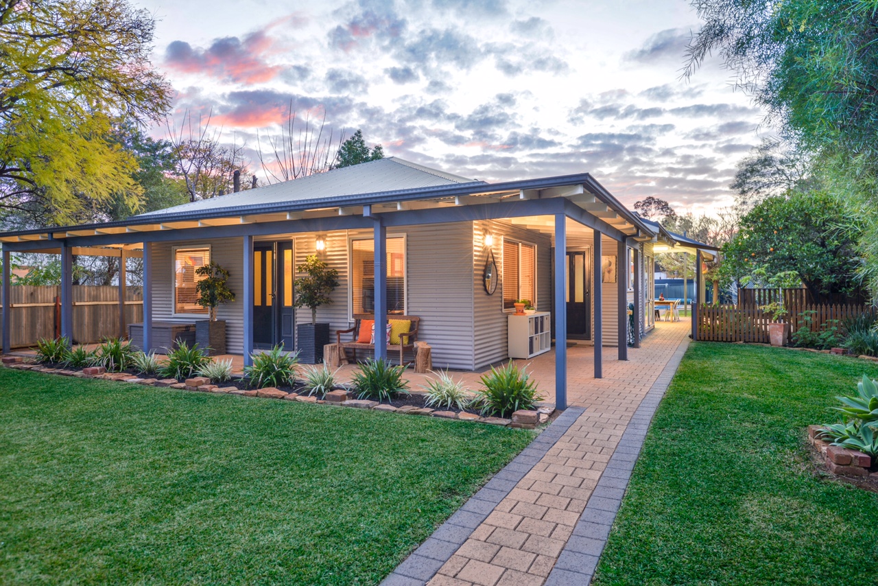 76 Addis Street, LAMINGTON WA 6430