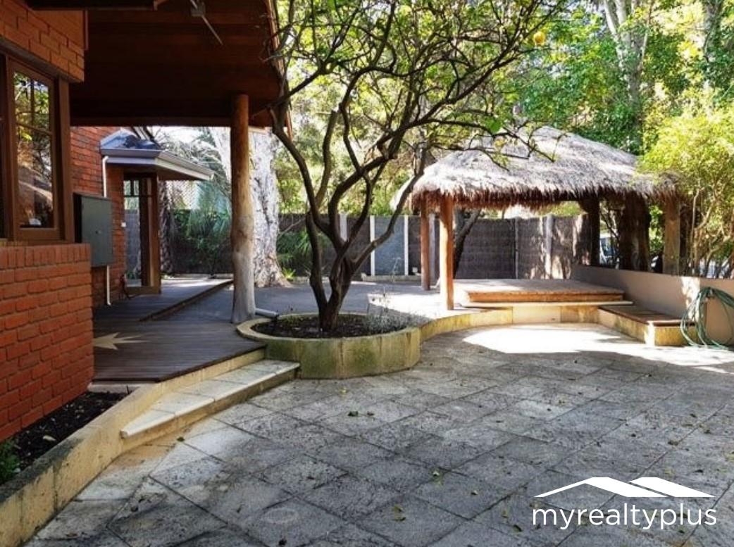 1 / 65 Macleod Road, APPLECROSS WA 6153