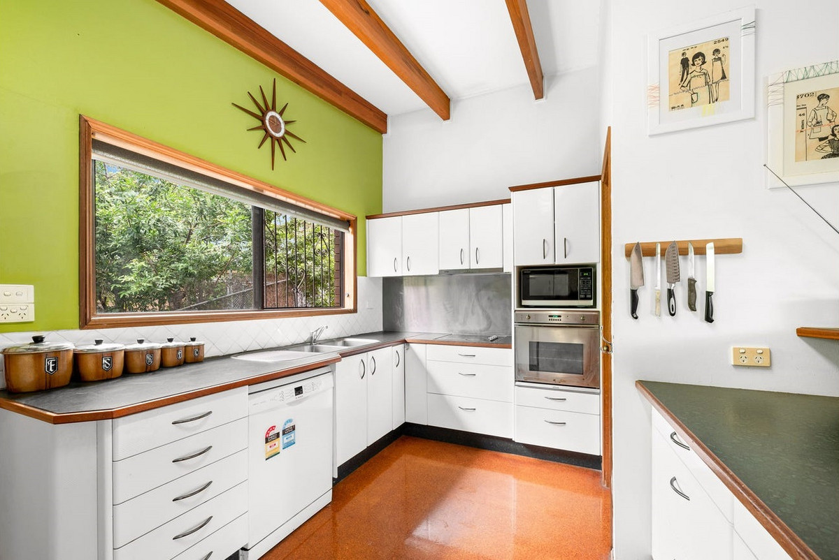 26 Hillock Street, COORPAROO QLD 4151