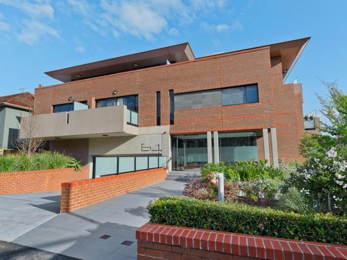 4 / 64 Riversdale Road, HAWTHORN VIC 3122