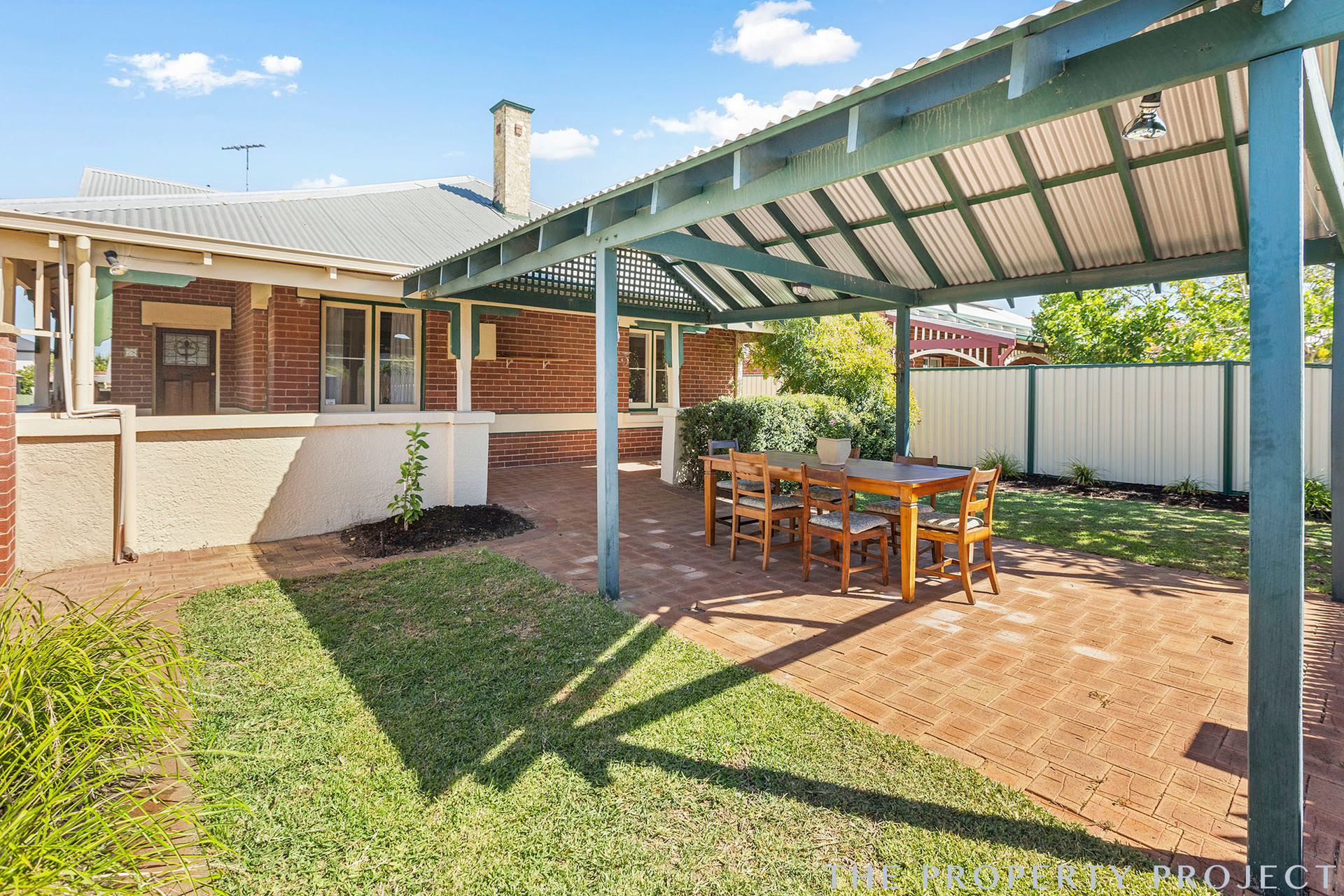 28 Leonard Street Victoria Park WA 6100