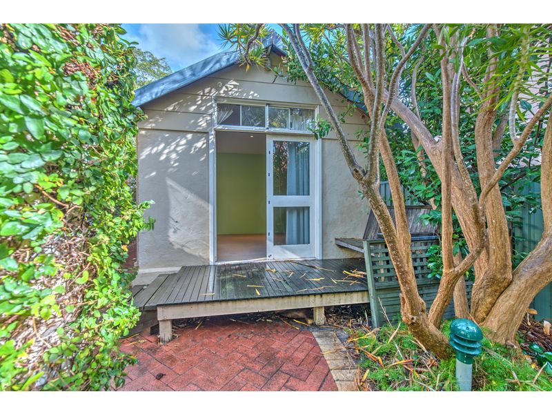 96 Archdeacon Street Nedlands WA 6009