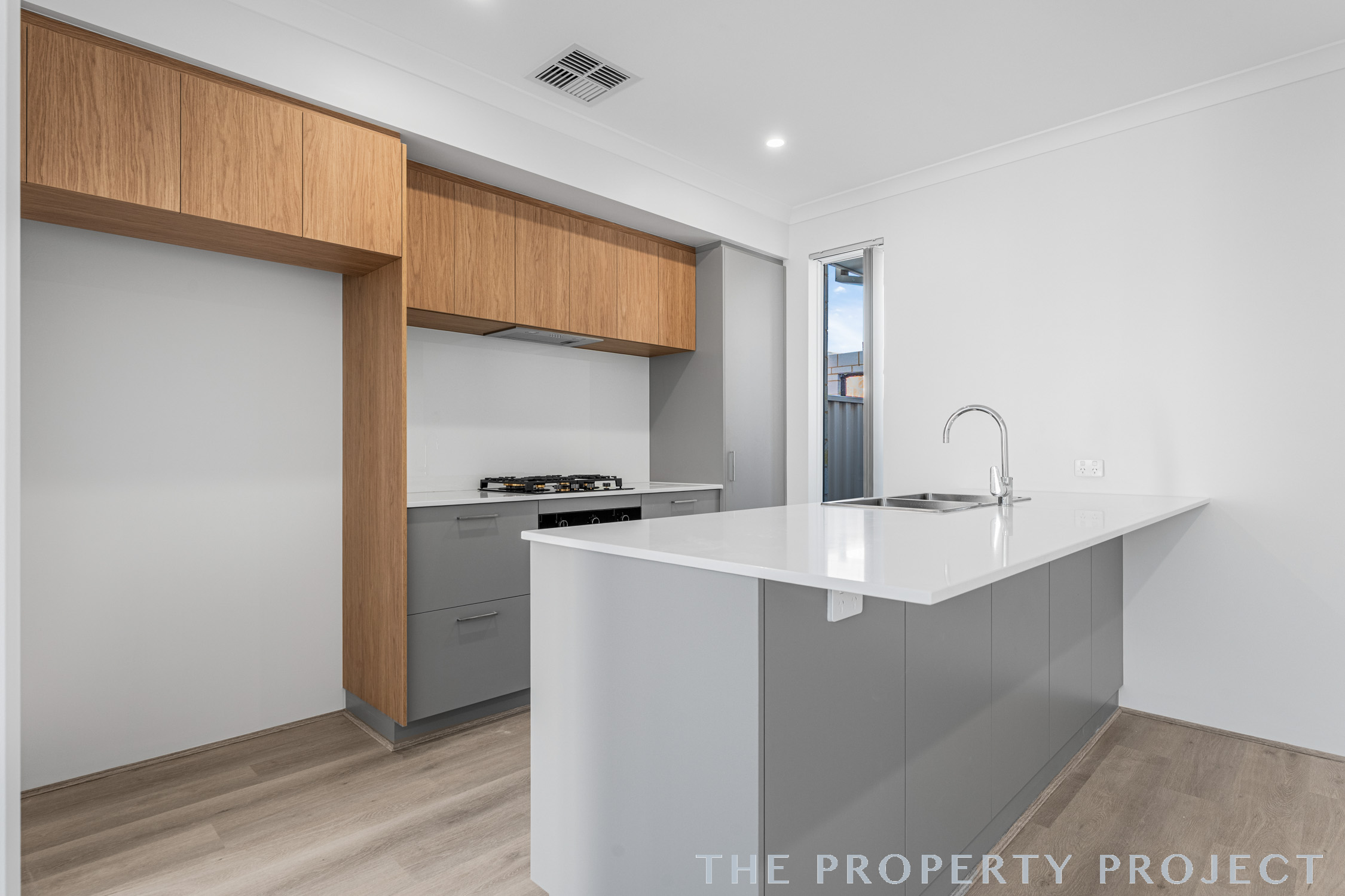 7 Flinders Lane Eglinton WA 6034