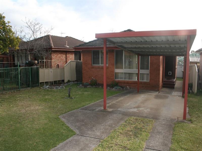 64B Fenton Cres, MINTO NSW 2566