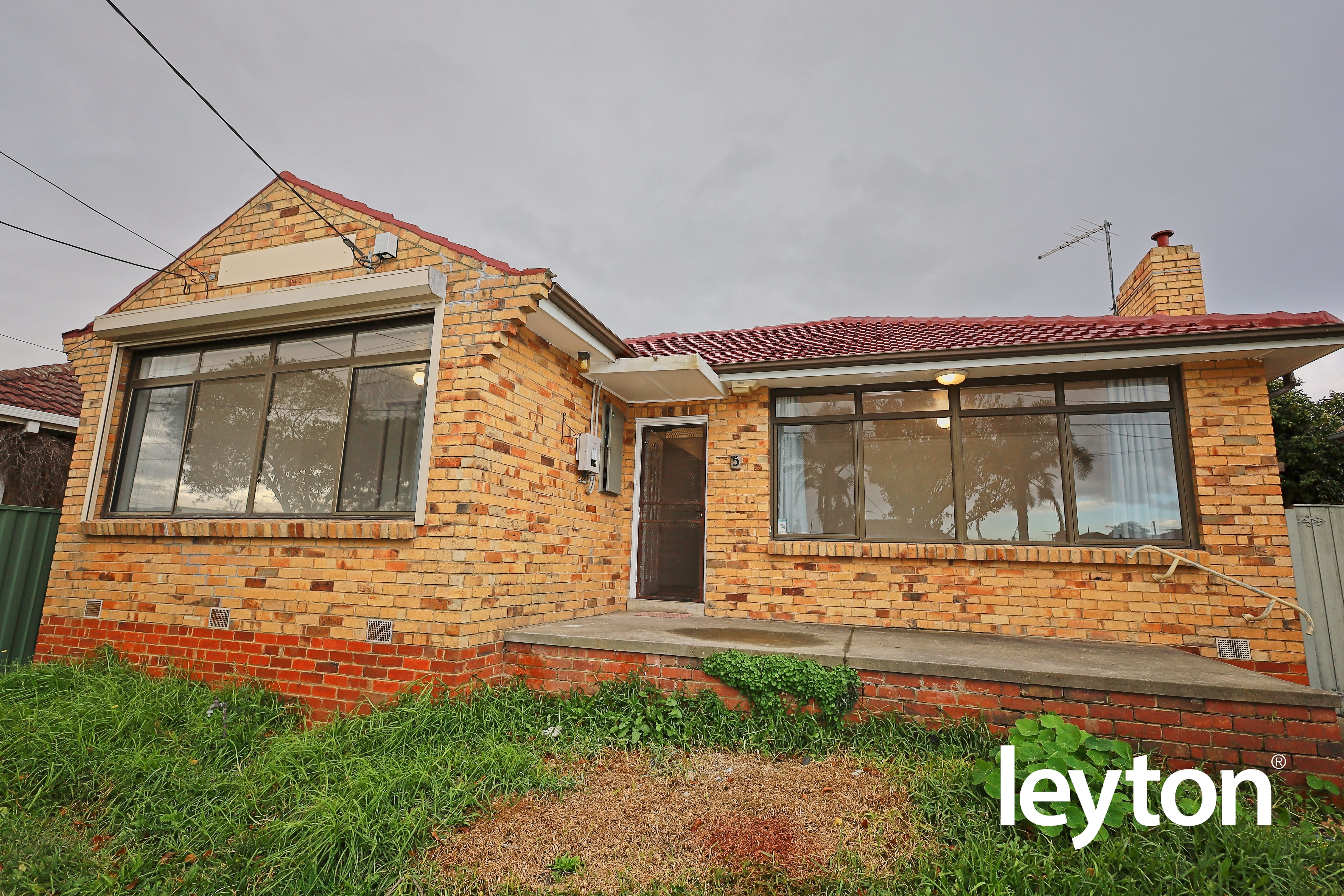 5 Emerald Drive, SPRINGVALE VIC 3171