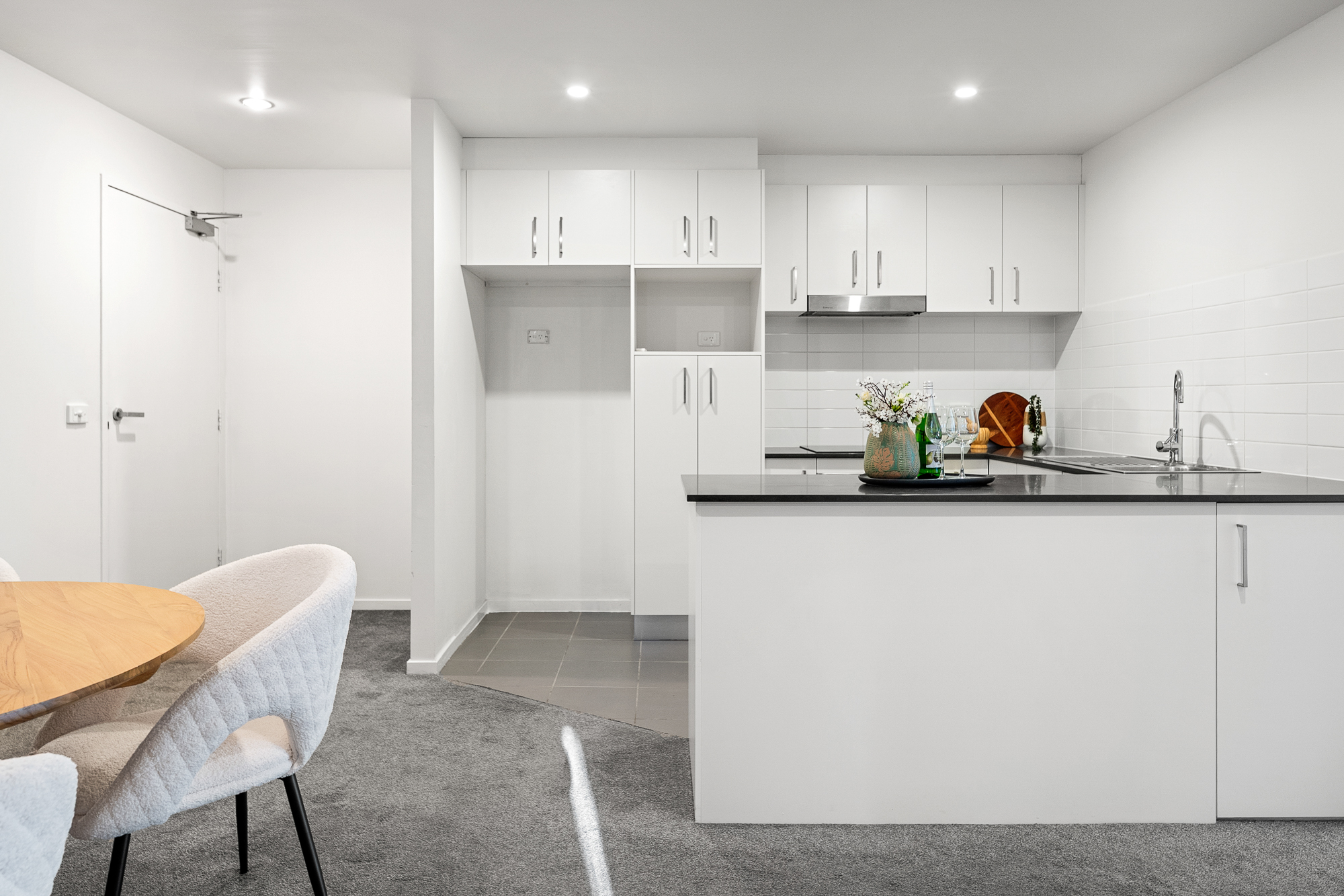 99/104 Henry Kendall Street, Franklin, photo 10