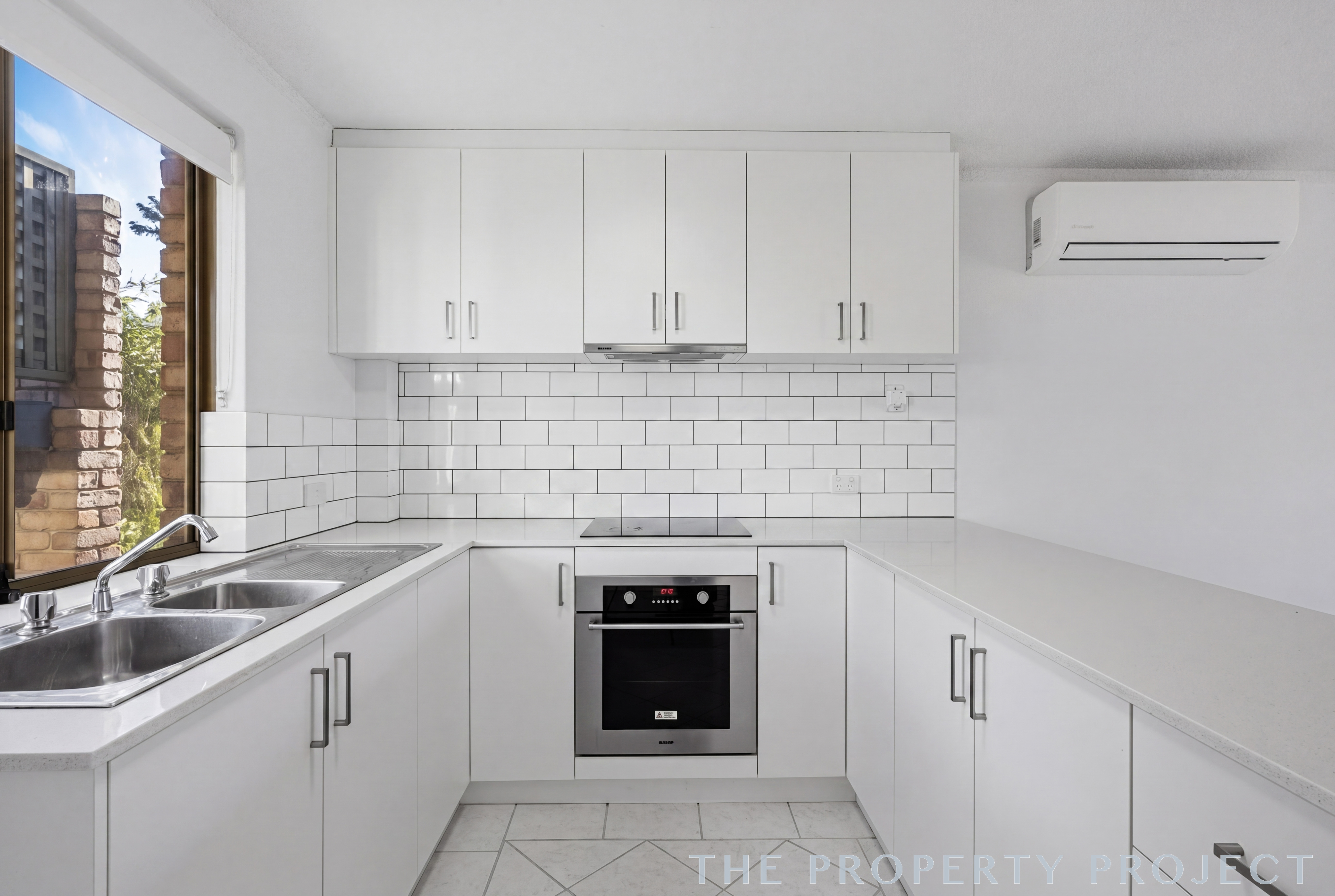 16 34 Carr St West Perth WA 6005