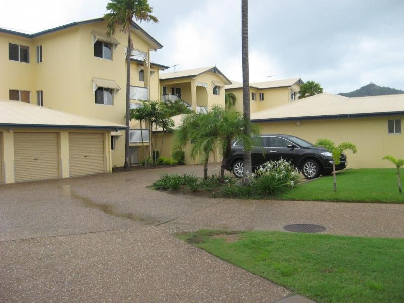 7 / 24 Martinez Avenue, WEST END QLD 4810