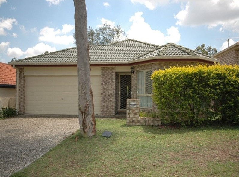 9 Crediton Place, FOREST LAKE QLD 4078