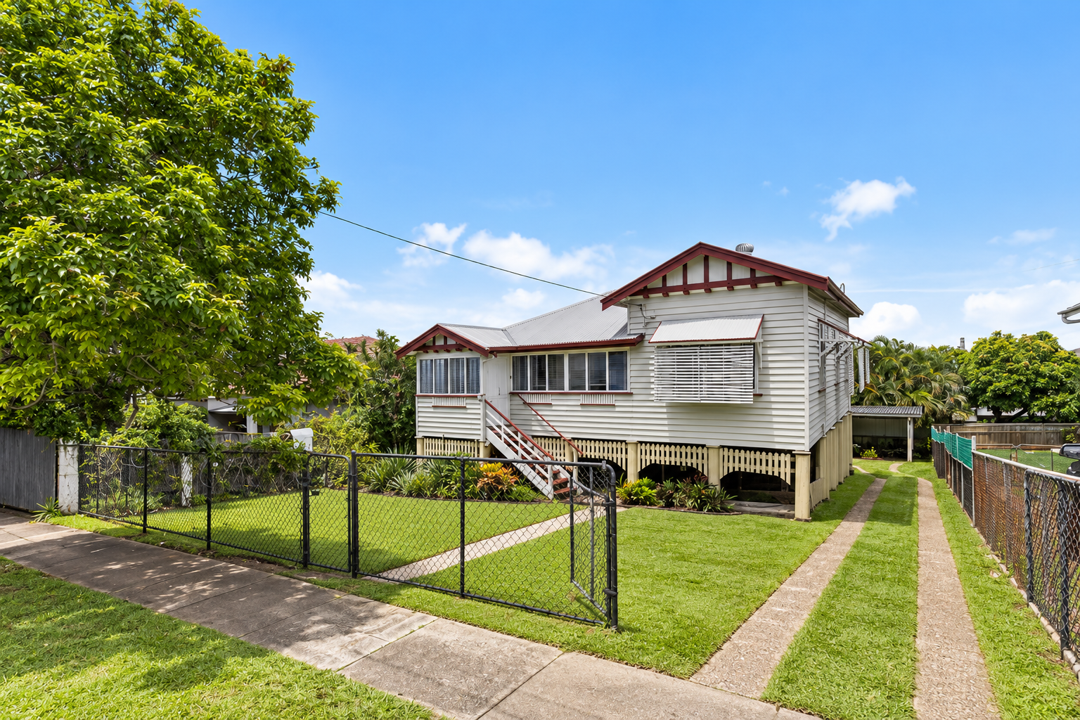 280 Rode Road, WAVELL HEIGHTS QLD 4012