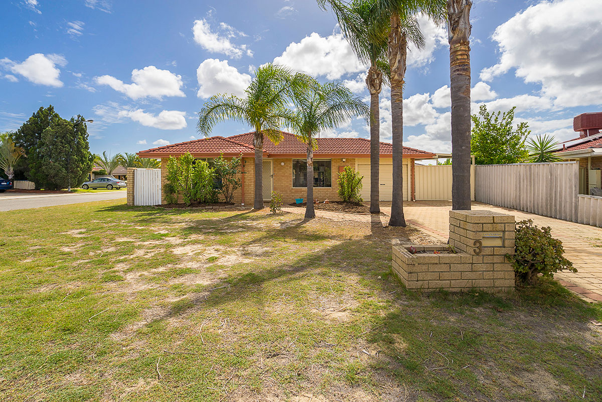 3 Mimosa Court Marangaroo WA 6064