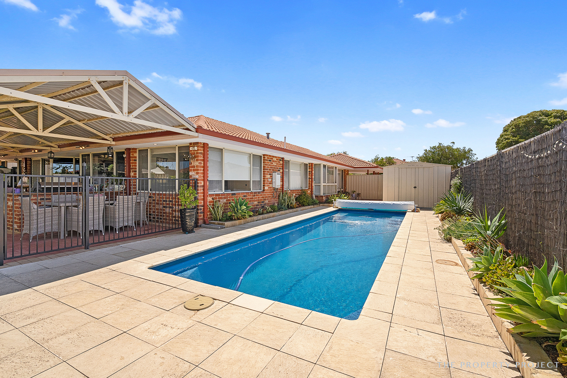 5 Cranston Loop Kinross WA 6028