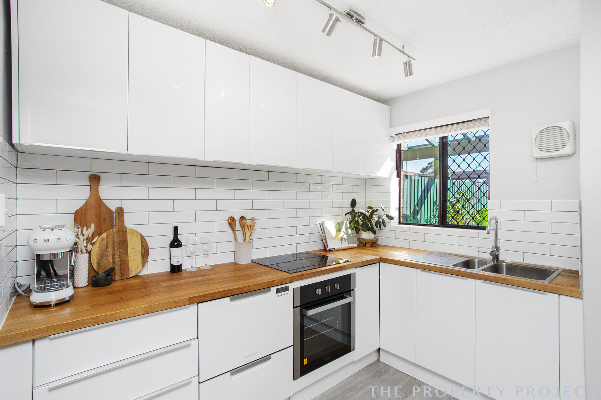 28 390 Hector Street Yokine WA 6060
