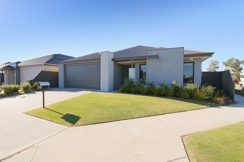 42 Silvershot Avenue, HARRISDALE WA 6112