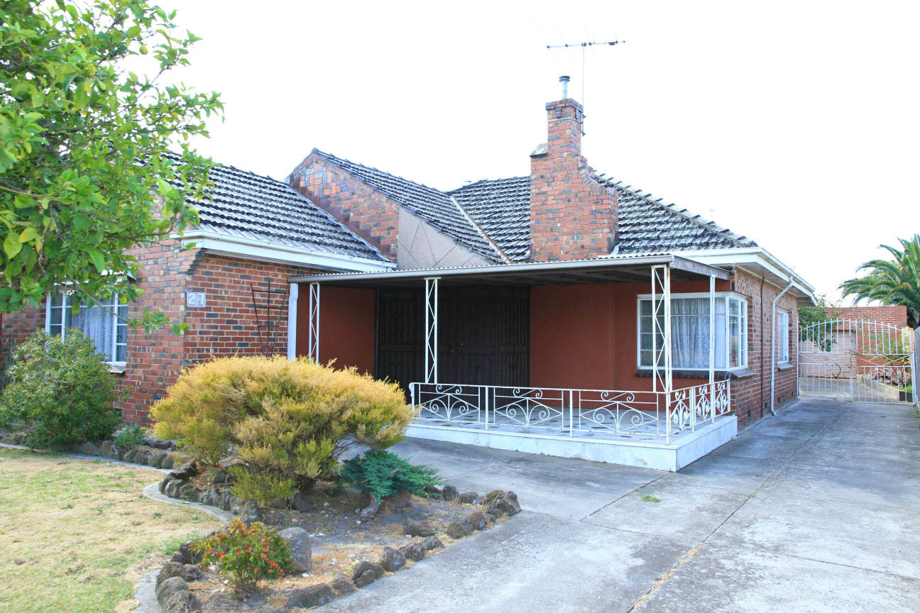 27 Balmoral Avenue, SPRINGVALE VIC 3171
