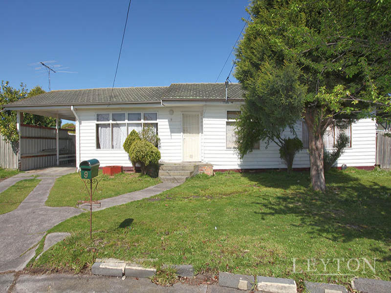 9 Ross Court, SPRINGVALE VIC 3171