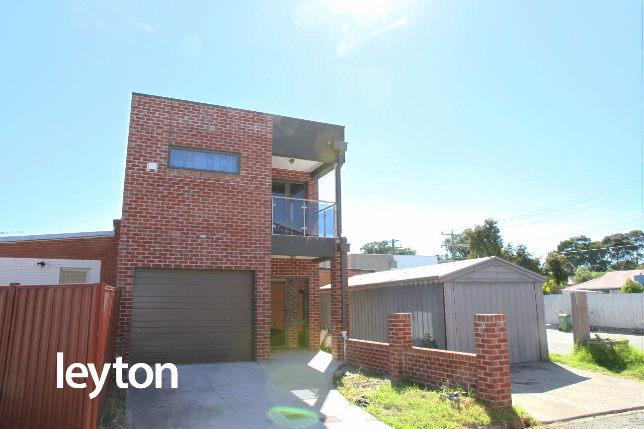8b Erica Street, SPRINGVALE VIC 3171