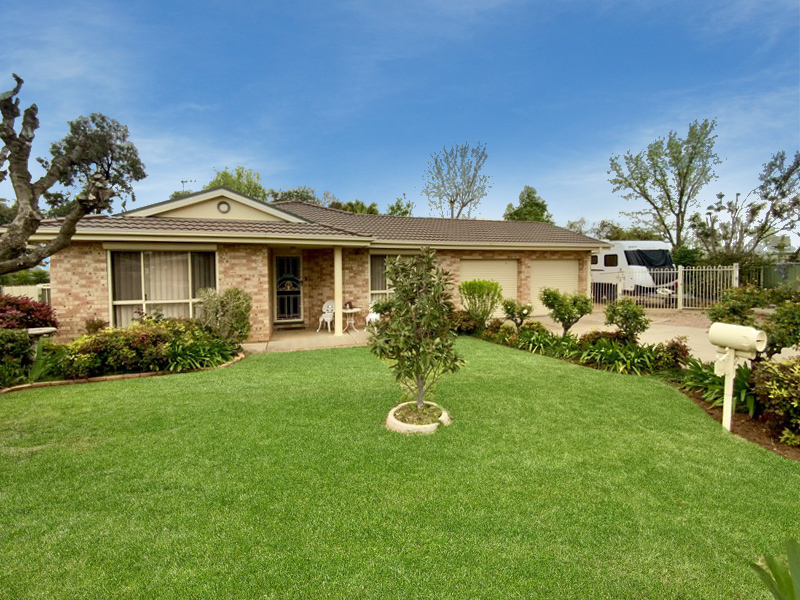 32 Jacaranda Street, FORBES NSW 2871