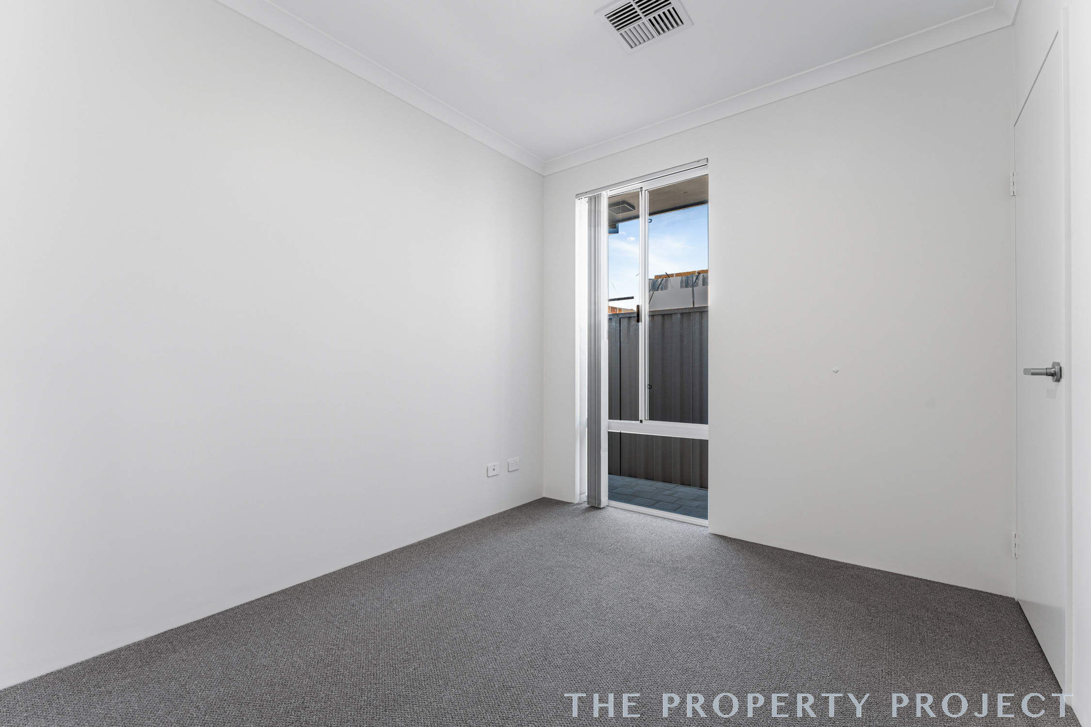 7 Flinders Lane Eglinton WA 6034
