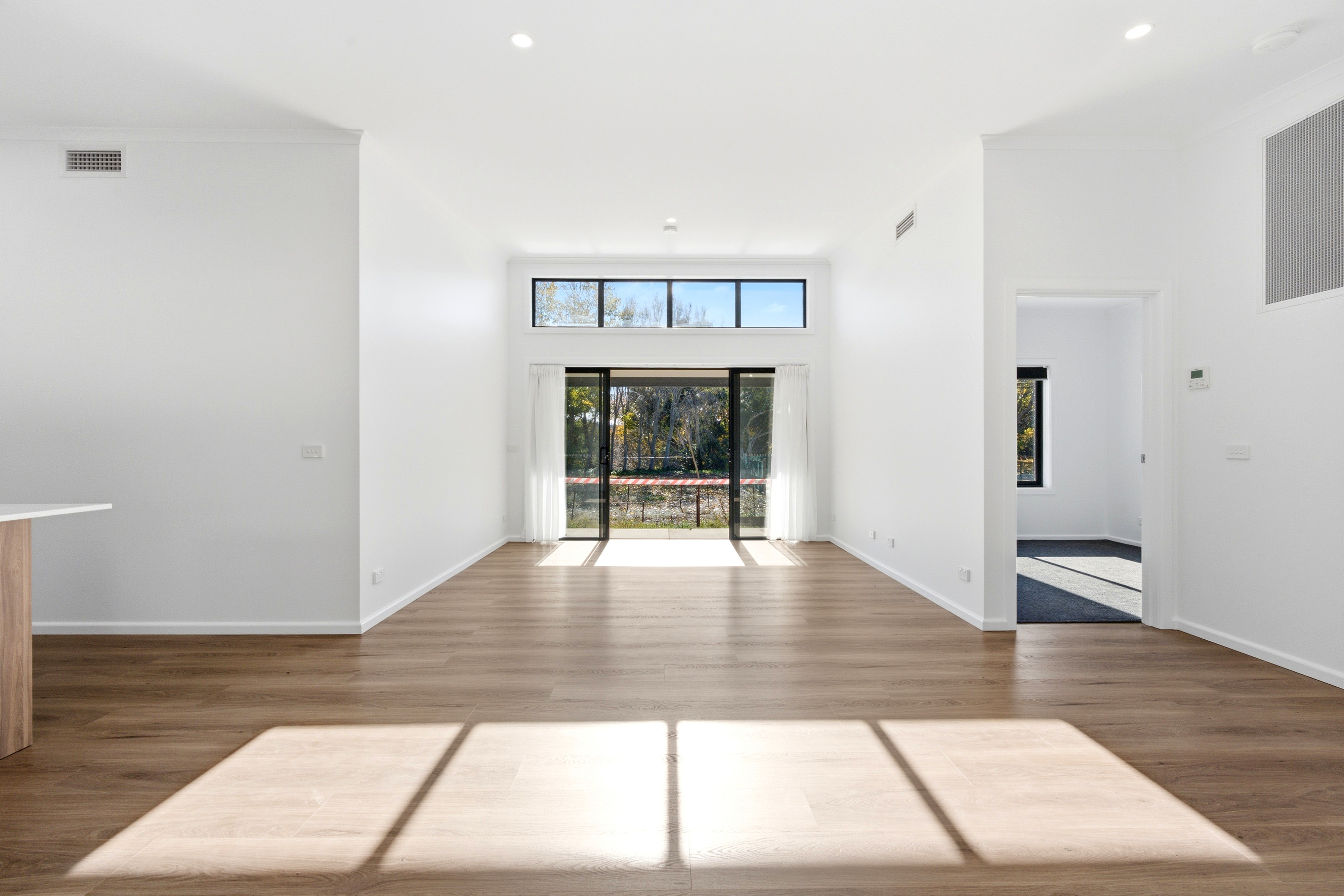 30 George Street, Oaks Estate, photo 4