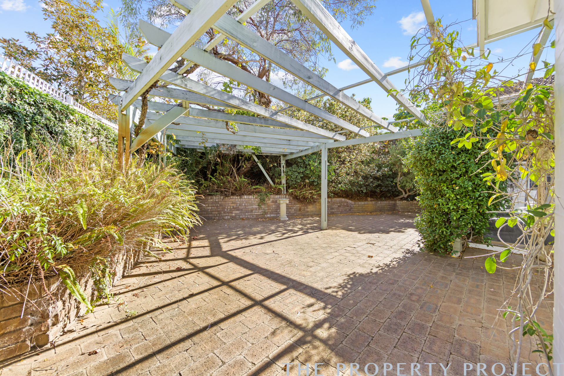 27 Sandover Drive Karrinyup WA 6018