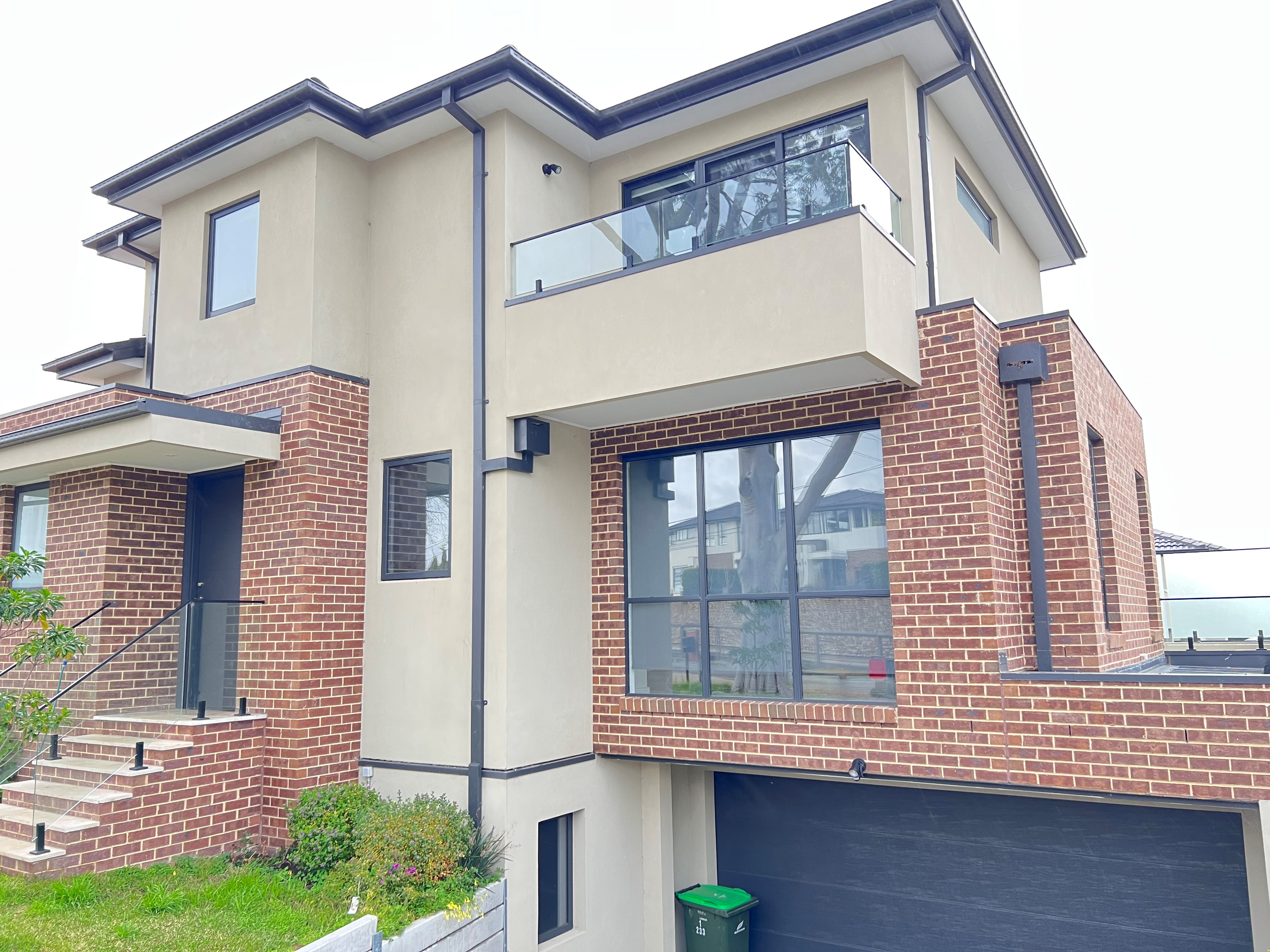 1 / 233 Thompsons Road, TEMPLESTOWE LOWER VIC 3107