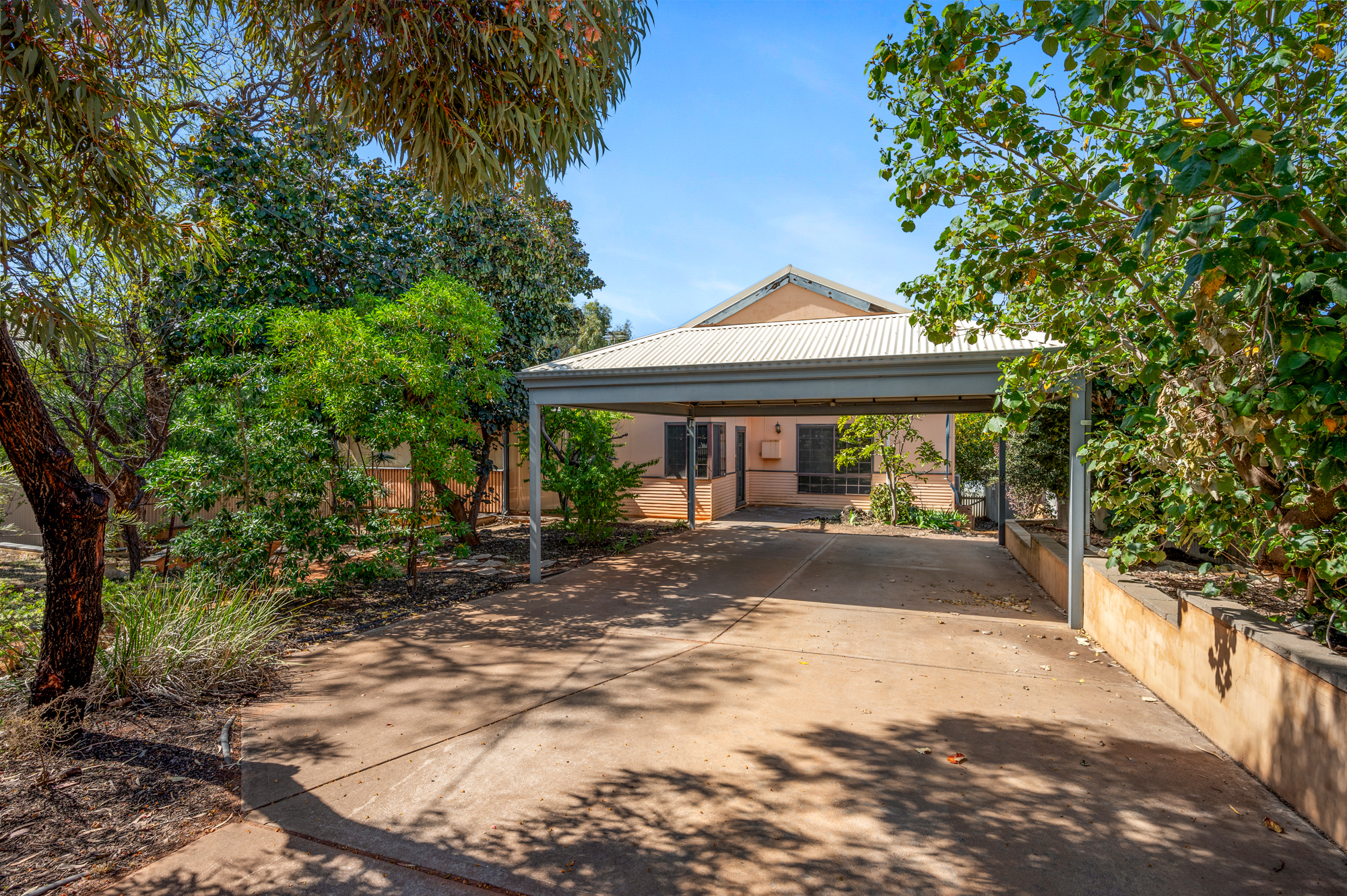 37 Lyall Street, LAMINGTON WA 6430