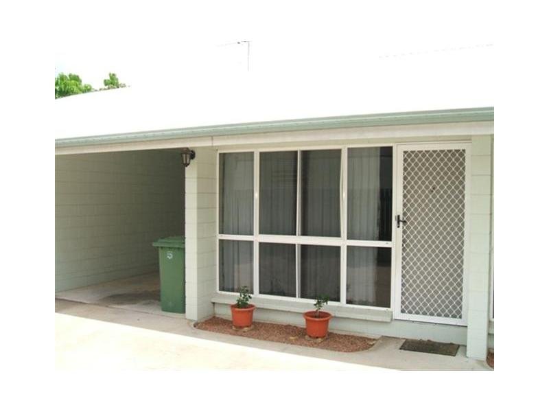 4 / 2a Ralston Street, WEST END QLD 4810
