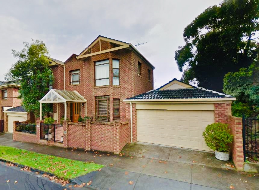1 Kitchener Street, KEW VIC 3101