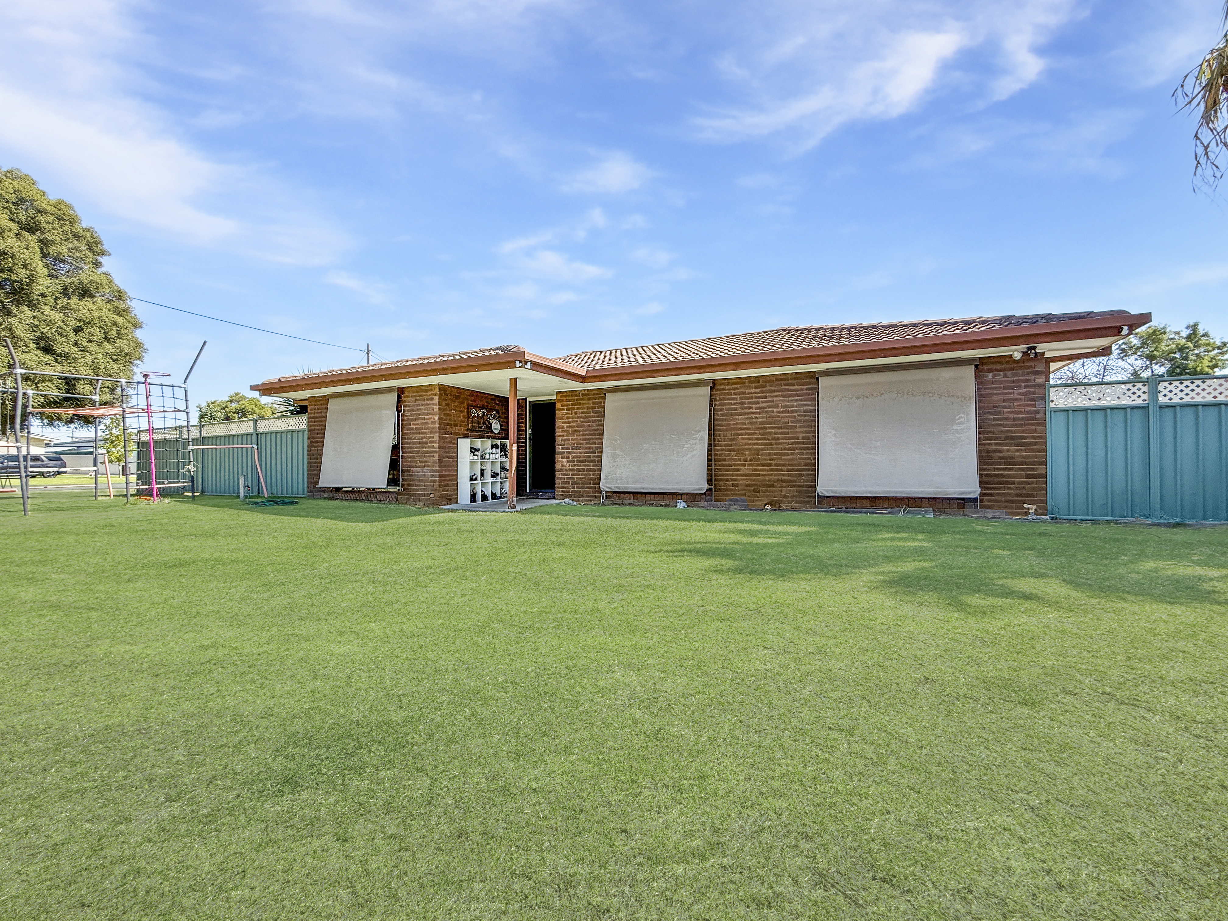 123 DECIMUS STREET, DENILIQUIN NSW 2710