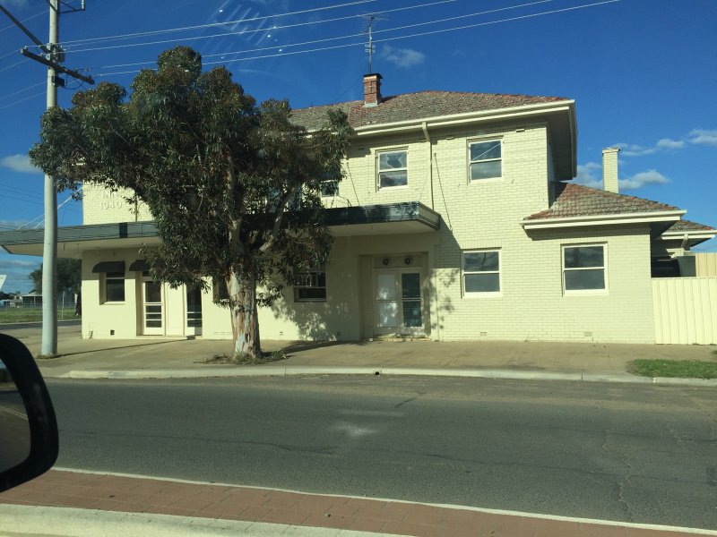 259 Lachlan St, HAY NSW 2711