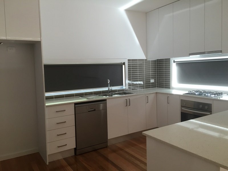 1 / 1102 Whitehorse Road, BOX HILL VIC 3128