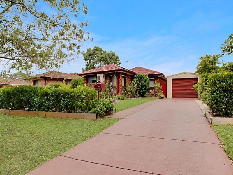 7 Olbury  Pl, AIRDS NSW 2560