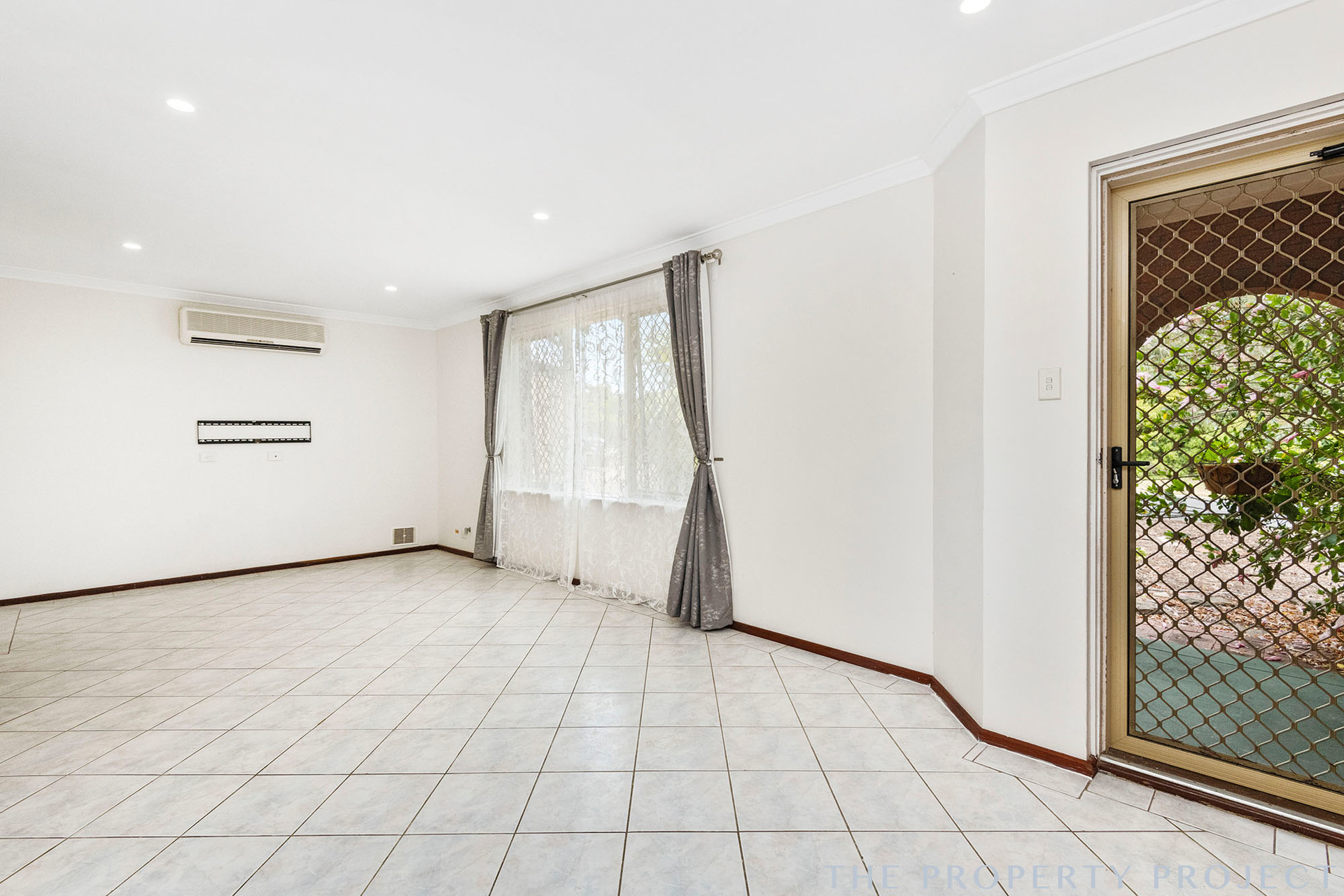 5 Landsborough Way Padbury WA 6025
