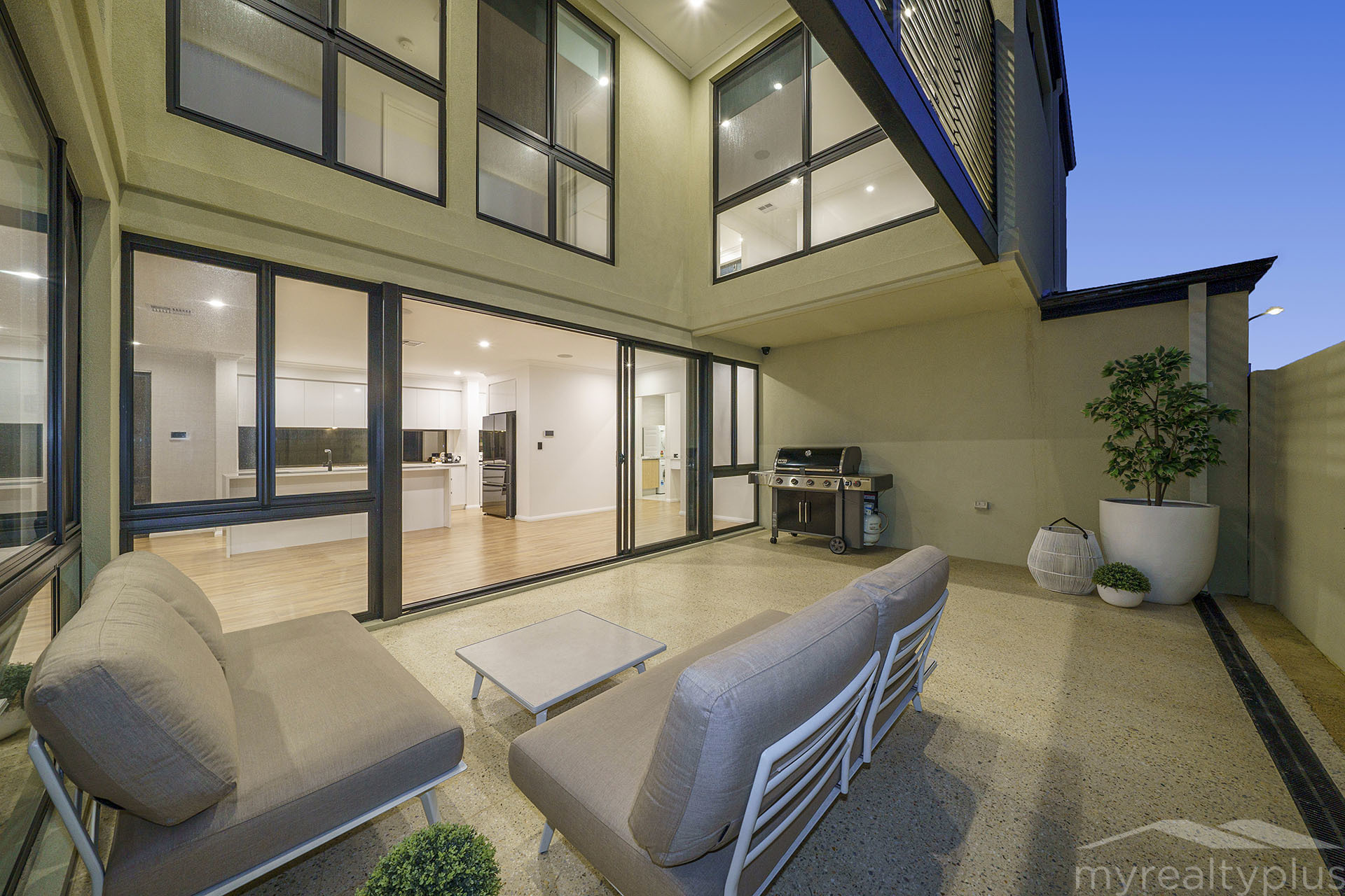 5 Fluorite Way, CARINE WA 6020