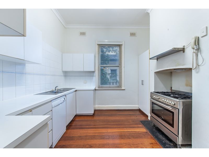 96 Archdeacon Street Nedlands WA 6009