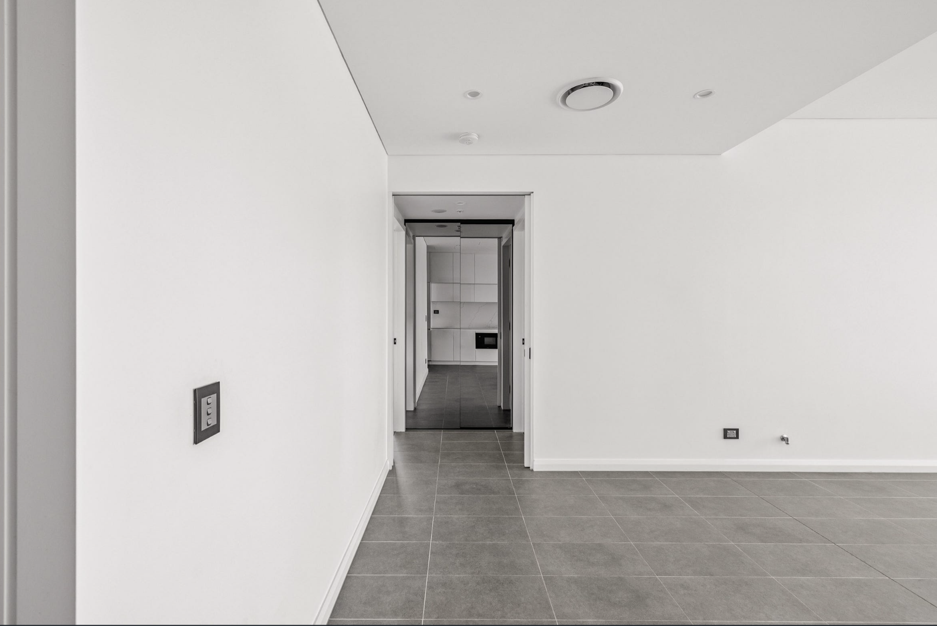 702/1a Lawson Square, Redfern Leased by The Gallery Real Estate - image 3