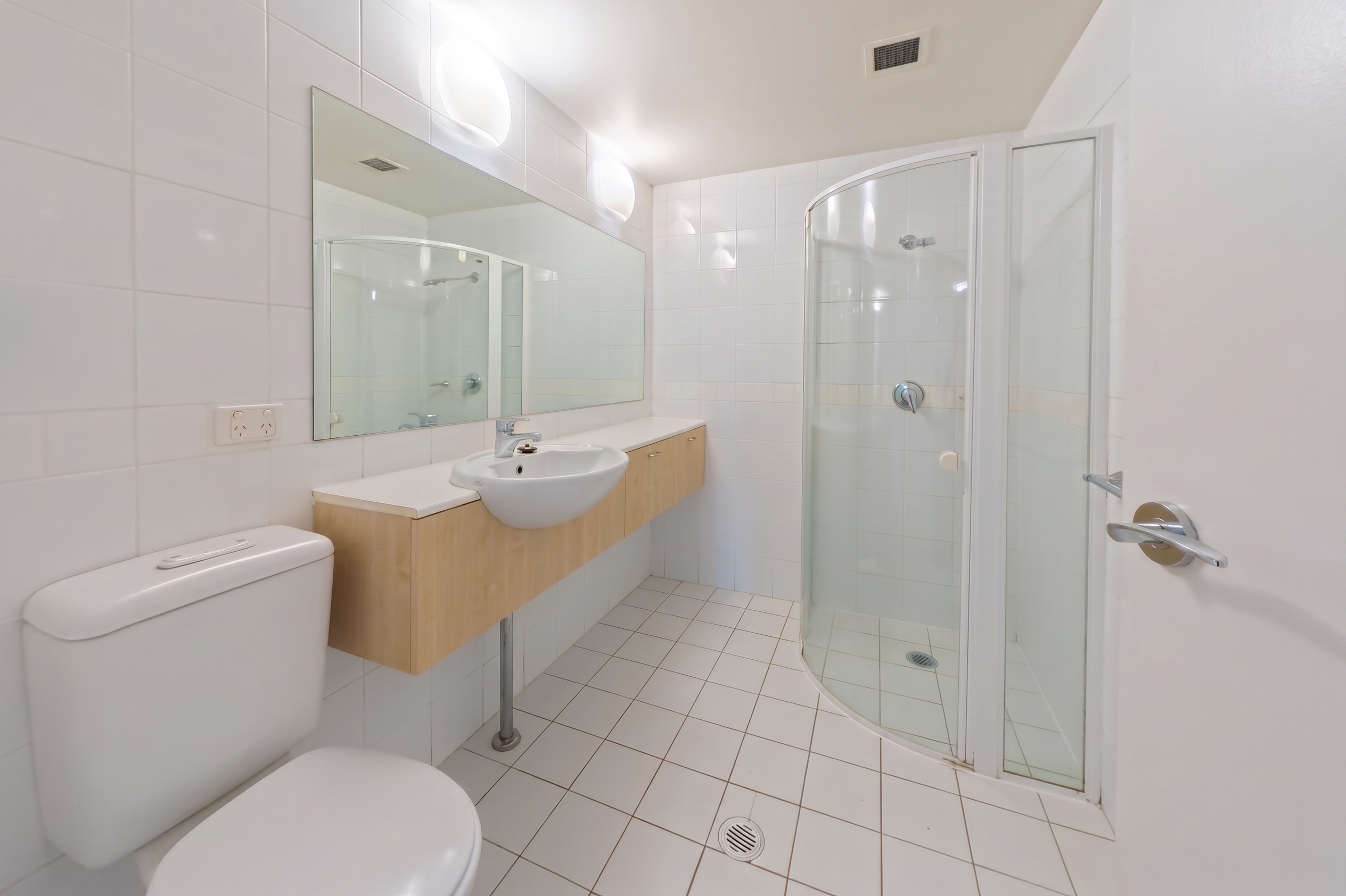 D310/780 Bourke Street, Redfern Leased by The Gallery Real Estate - image 7