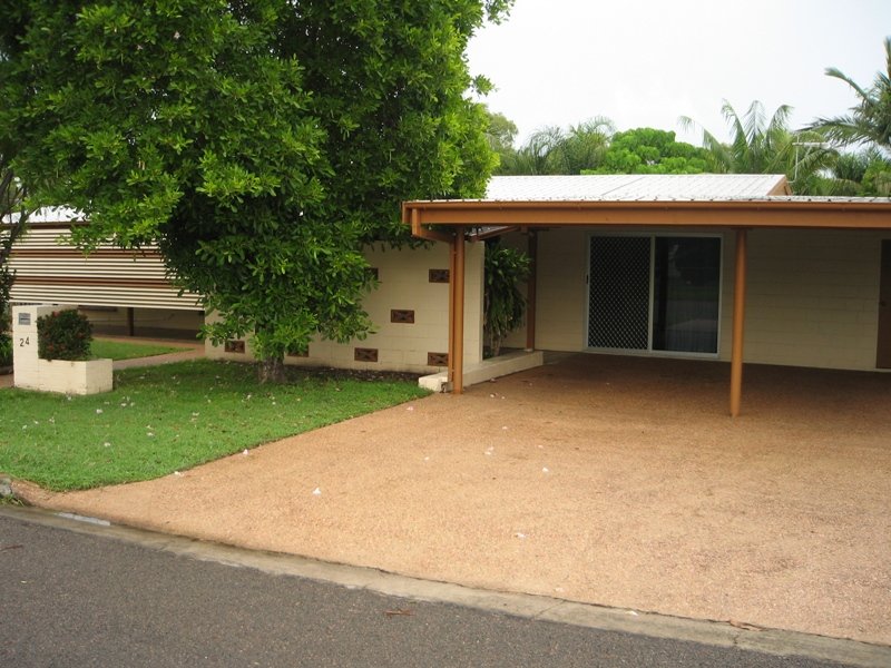 24 Sycamore Street, PIMLICO QLD 4812