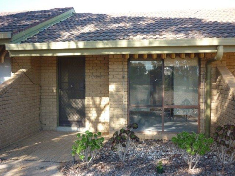 6 / 2 Sanders Street, RAINBOW VIC 3424