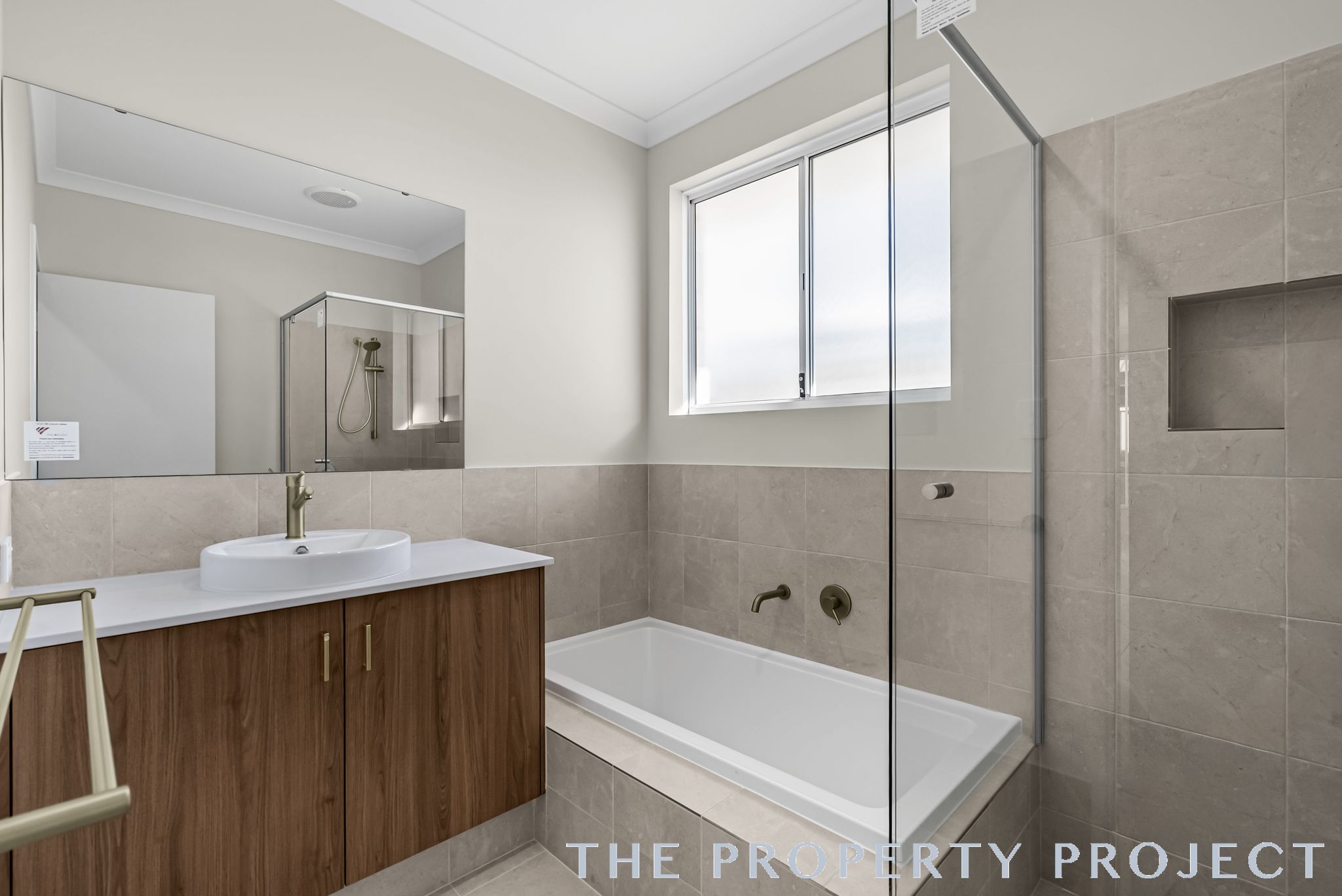 82 Ebrington Rd Wellard WA 6170