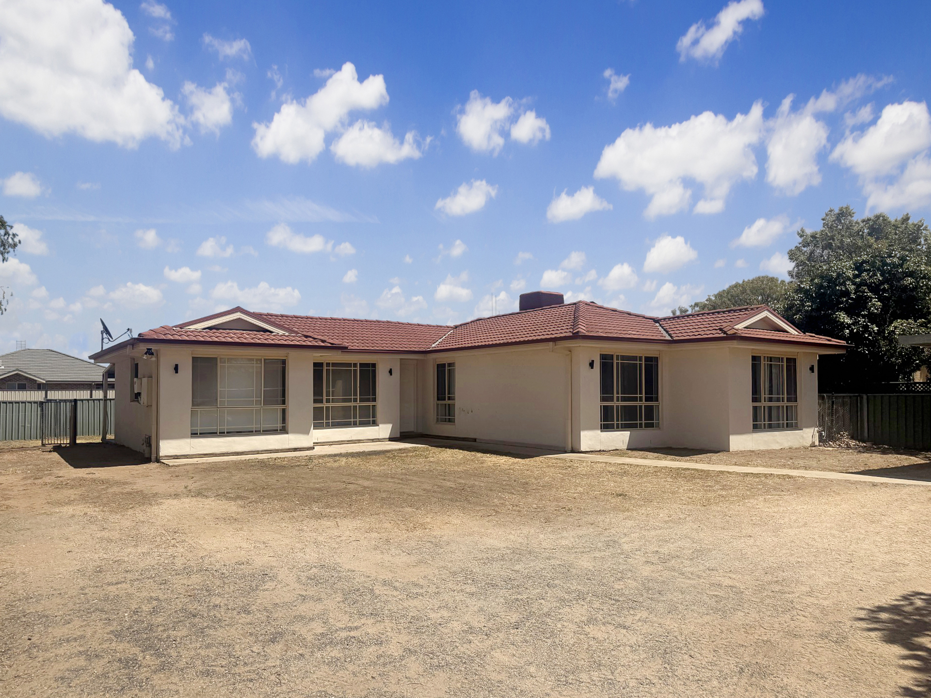 38A South Gloucester Street, FORBES NSW 2871