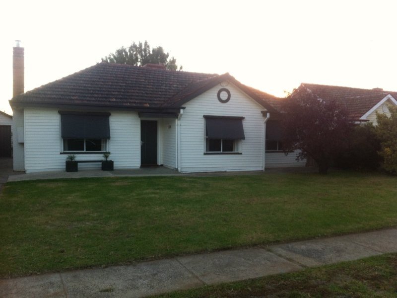 341 Sloane Street, DENILIQUIN NSW 2710