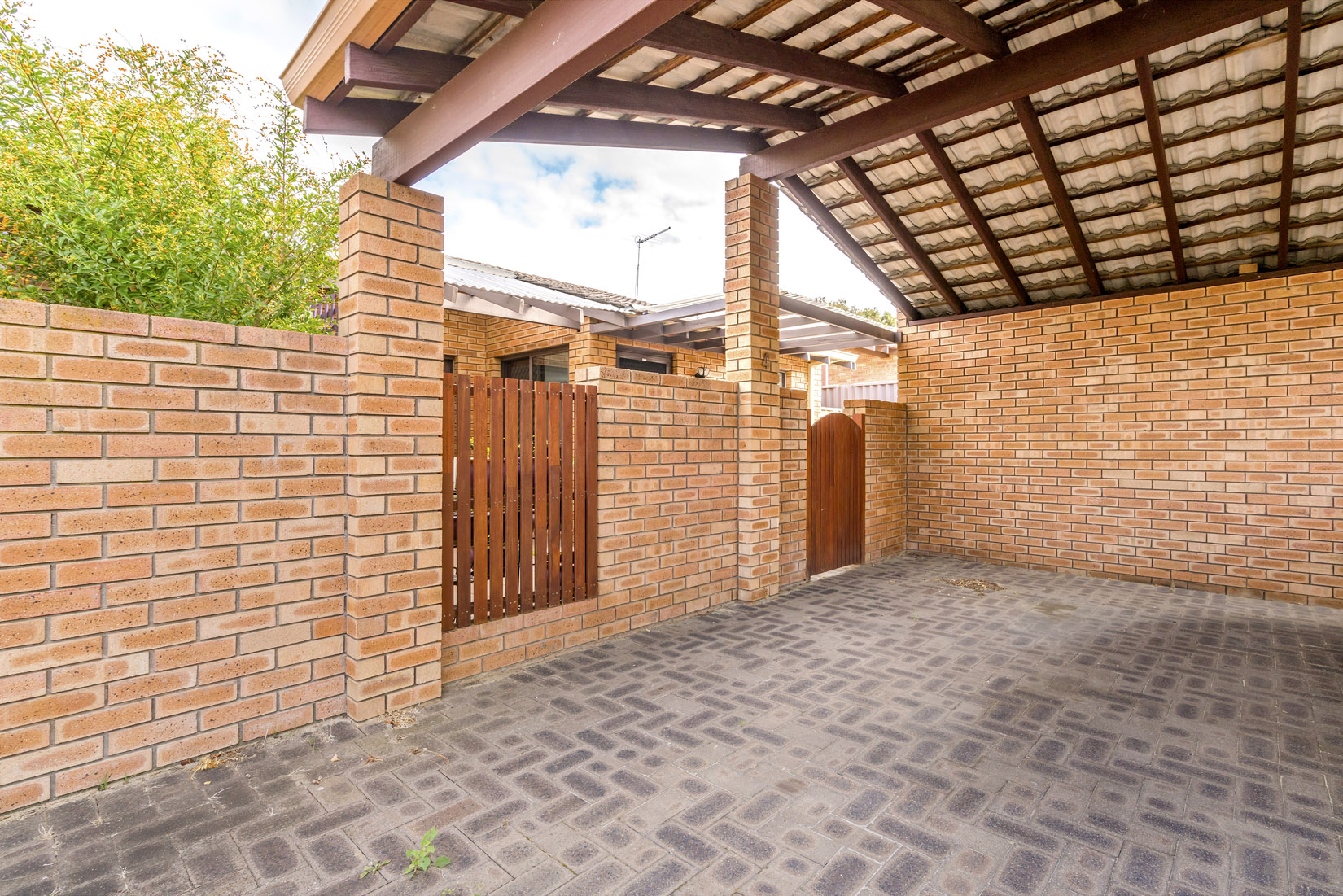 4 17 Axford Street Como WA 6152