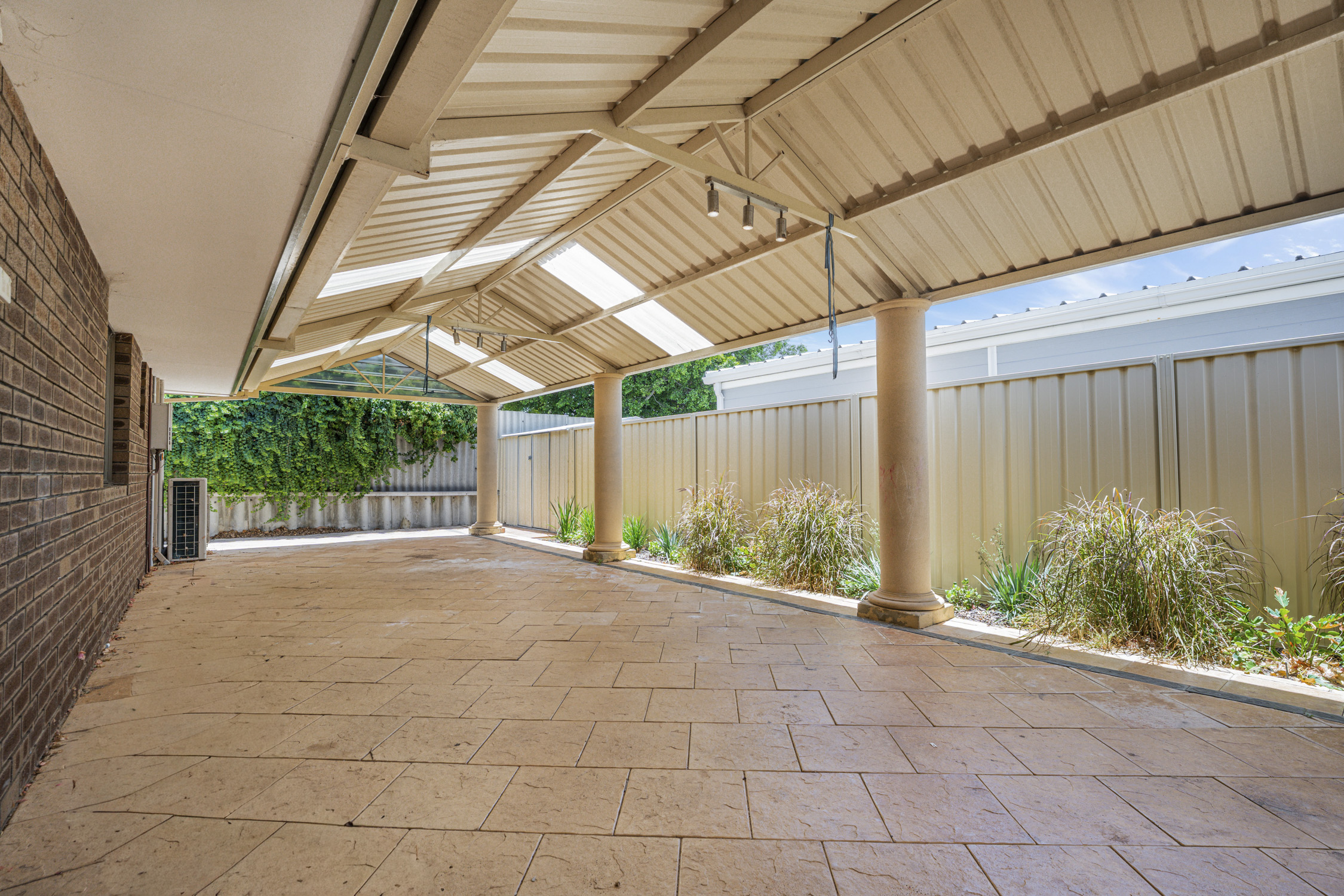 83 Macquarie Avenue Padbury WA 6025