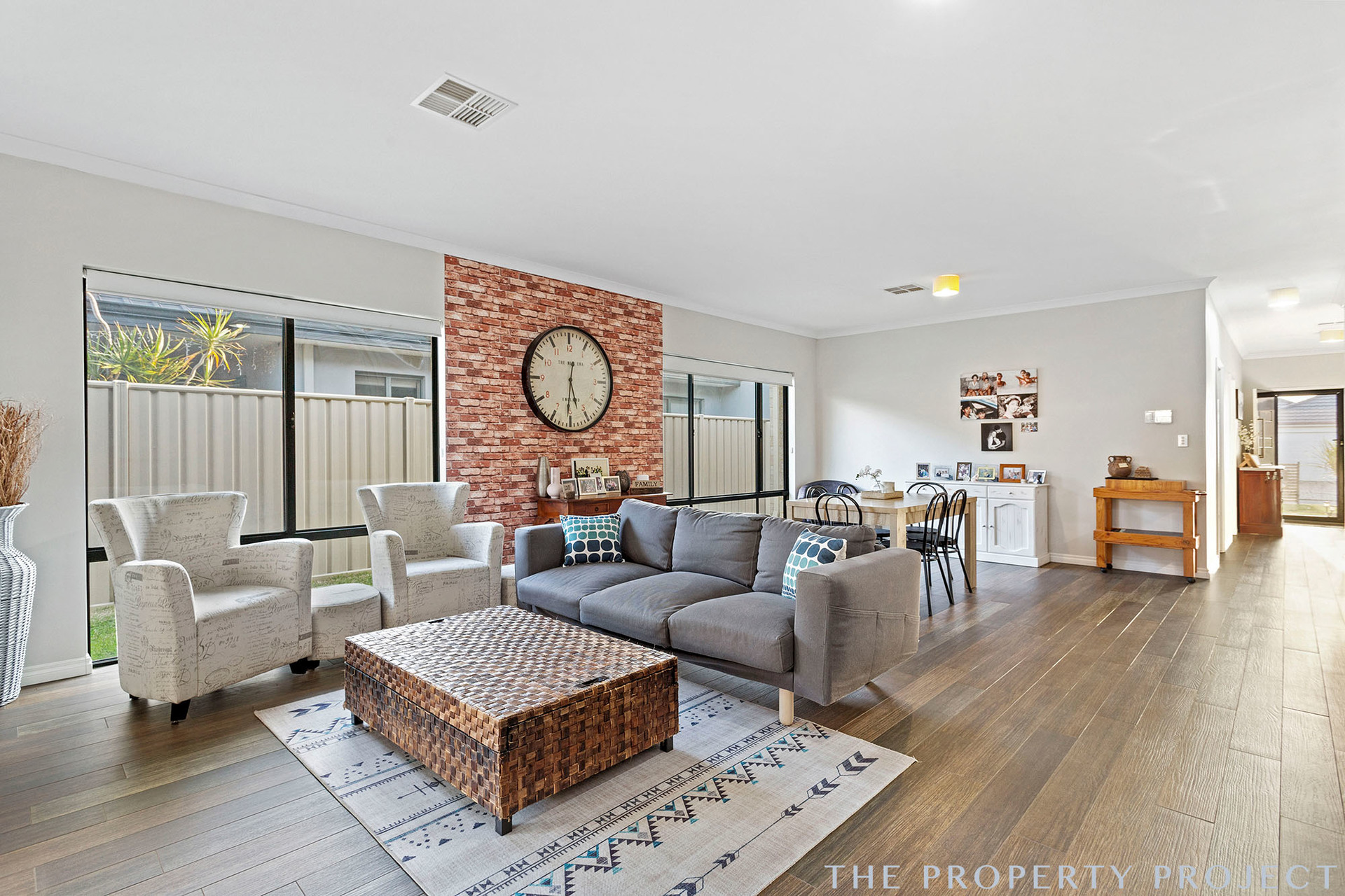 16 Aubun Garden Caversham WA 6055
