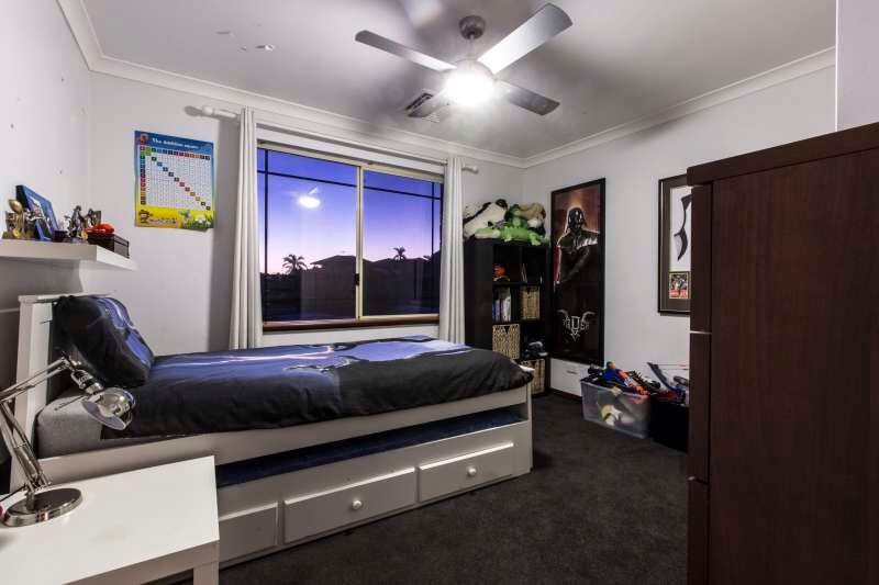 2 Hermite Rise Sorrento WA 6020