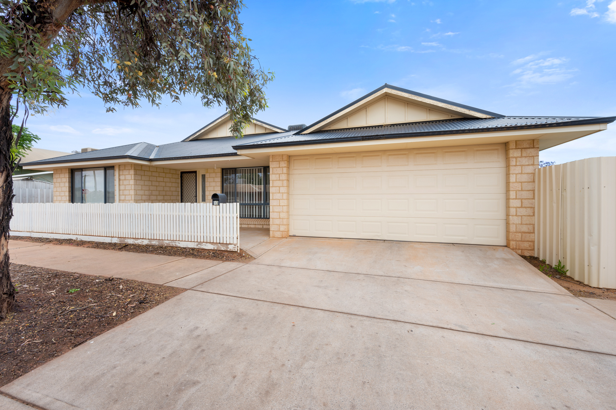 13 Mile Street, KALGOORLIE WA 6430