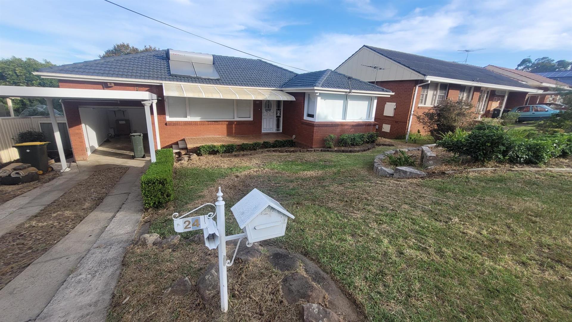 24 Randolph Street, CAMPBELLTOWN NSW 2560